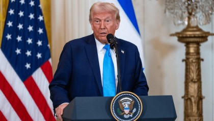 釜山会谈结束,中美没发联合声明,特朗普火速回国,绝口不提一事