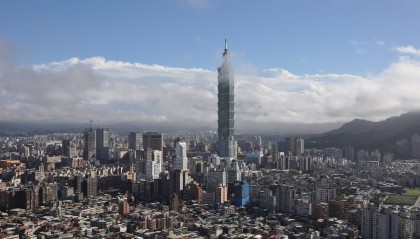 台海观澜 | 郑丽文披挂上阵，赖清德铤而走险几率大增