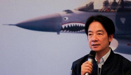 统一真的很近了!台军66架F16被美国扣留,解放军演习又出新招