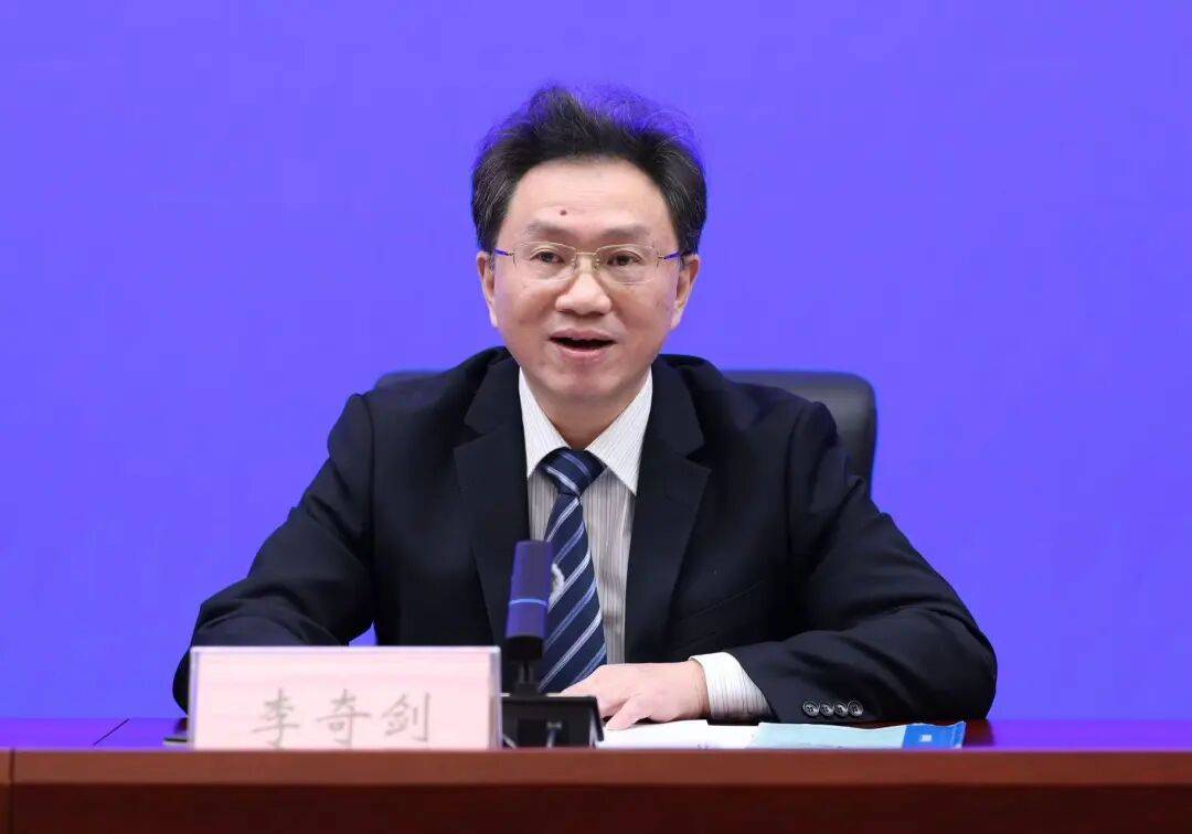 今年查处万余件违法违规使用食品添加剂案！市场监管总局食品安全专题新闻发布会实录！